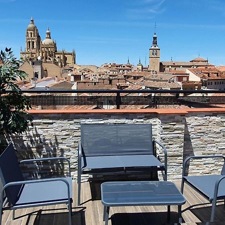 Real Segovia Apartments By Recordis Hotels Ngoại thất bức ảnh